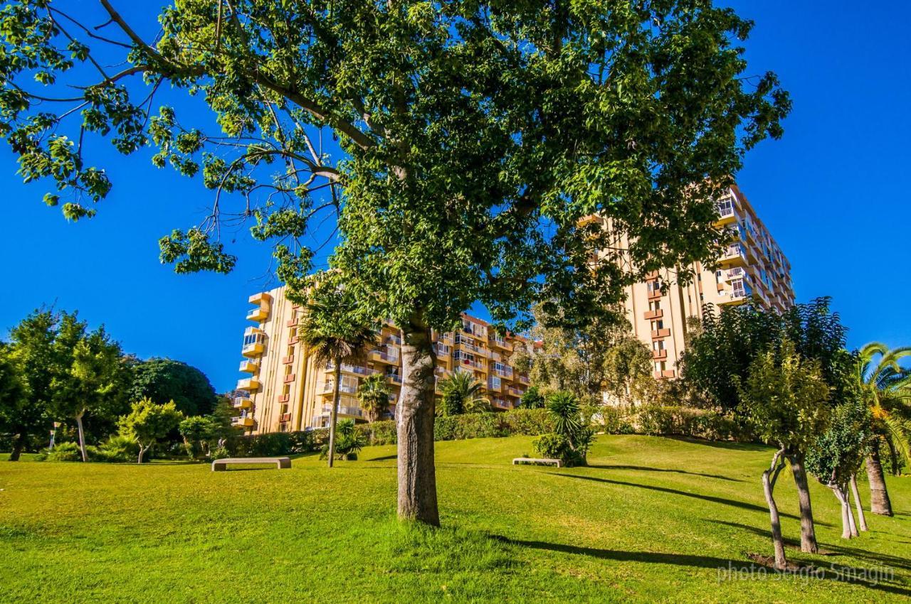 706 Minerva Apartamentos - Vista Al Mar Y La Piscina - Piscina Y Playa Benalmádena Esterno foto