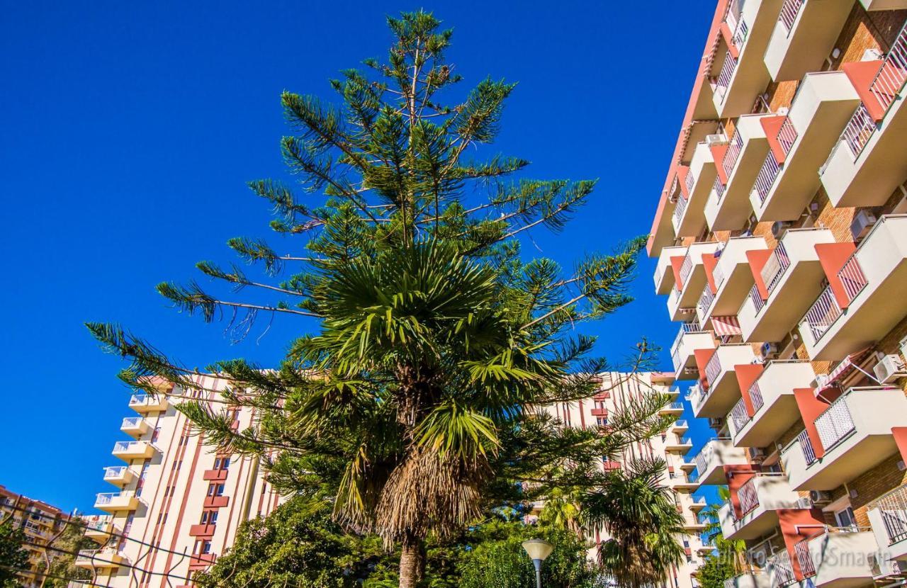 706 Minerva Apartamentos - Vista Al Mar Y La Piscina - Piscina Y Playa Benalmádena Esterno foto
