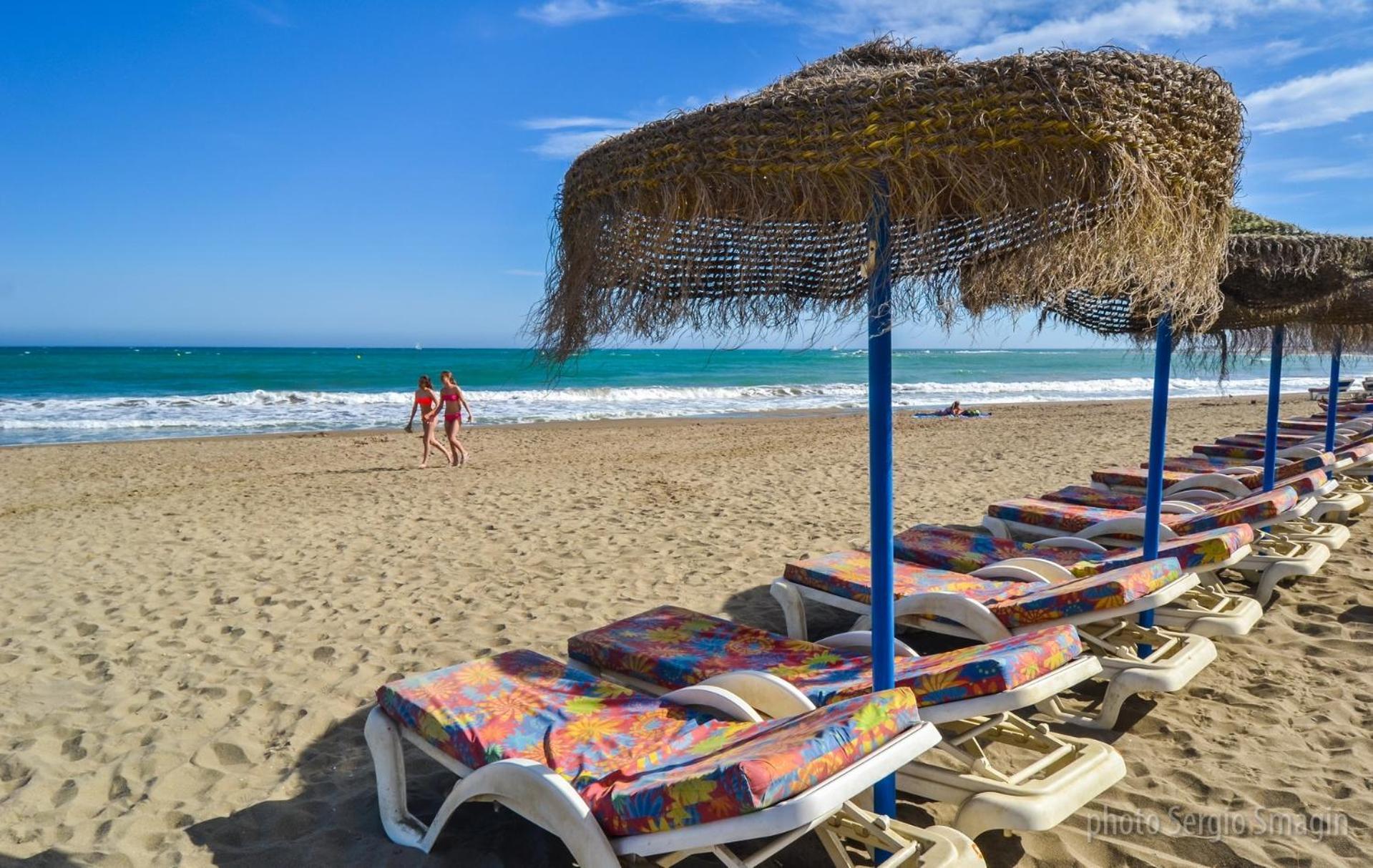 706 Minerva Apartamentos - Vista Al Mar Y La Piscina - Piscina Y Playa Benalmádena Esterno foto