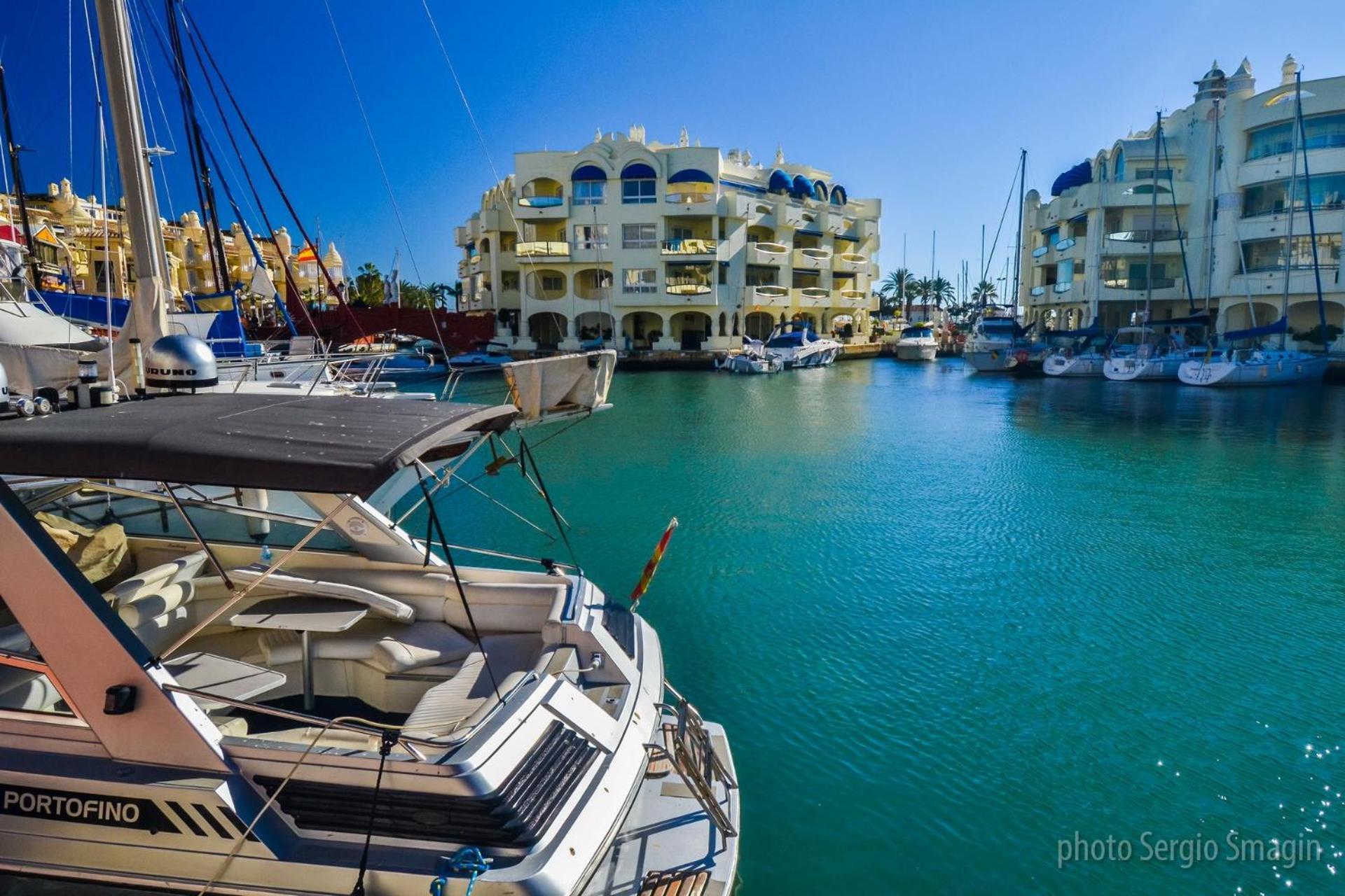 706 Minerva Apartamentos - Vista Al Mar Y La Piscina - Piscina Y Playa Benalmádena Esterno foto